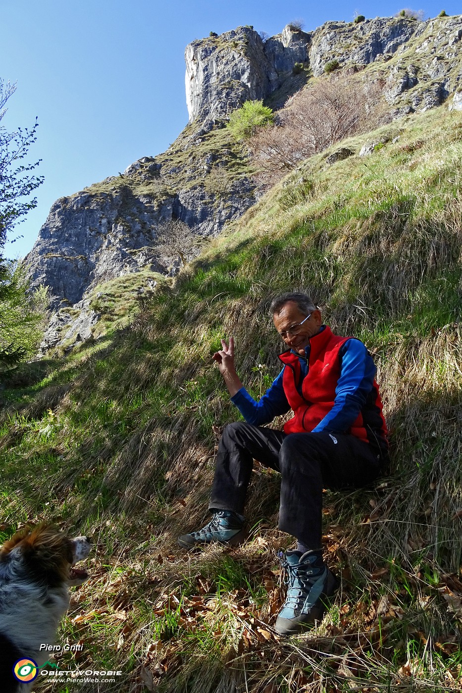 66 Ultima occhiata alla cime del Corno Zuccone.JPG -                                